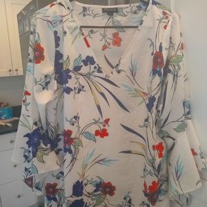 Long Sleeves Silky blouse